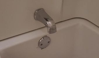 4775 S 50th Rd, Aldrich, MO 65601