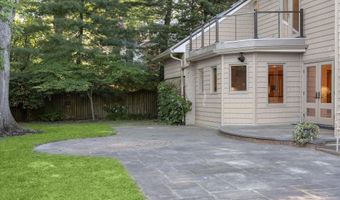 5104 SCARSDALE Rd, Bethesda, MD 20816