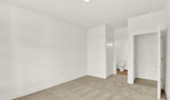 5047 Foxley Park Ln, Avon, IN 46123