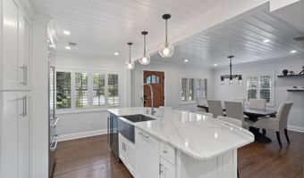 42 E HAZEL St, Orlando, FL 32804