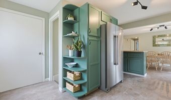 27 Bear Hill Rd, Cumberland, RI 02864