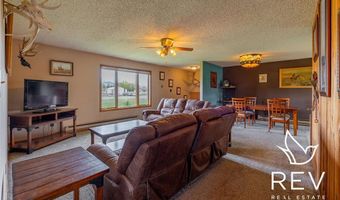 8 Mountain Dr, Cody, WY 82414