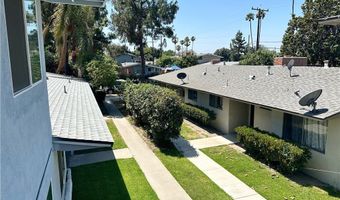 717 W Provential Dr D, Anaheim, CA 92805