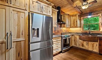 3332 Hunt Rd, Acworth, GA 30102