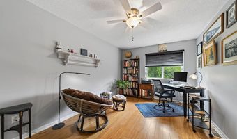 105 Peddlars Dr 105, Branford, CT 06405