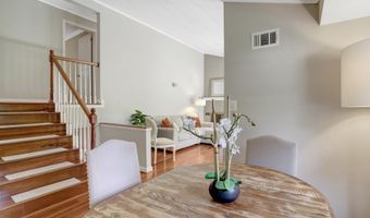 5919 KELLEY Ct, Alexandria, VA 22312