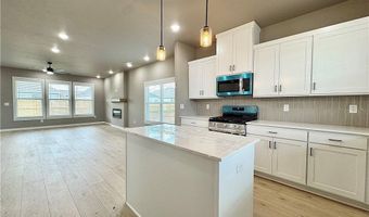 6003 SW Desert Ave, Bentonville, AR 72713