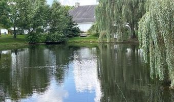 2776 S Knightsbridge Cir, Ann Arbor, MI 48105