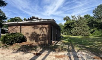 121 Forest Pl, Aberdeen, NC 28315