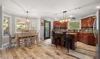3910 Golf Course Dr, Alma, AR 72921