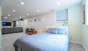 934 LANGDON Ct, Annapolis, MD 21403