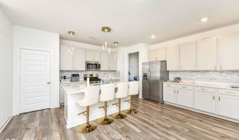 7369 Fallsworth Dr, Avon, IN 46123