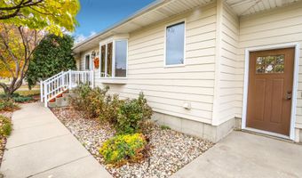 2107 SE Crystal Ave, Aberdeen, SD 57401