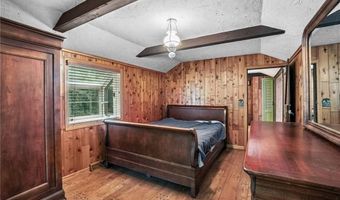 26 Thomas St, Charlestown, RI 02813