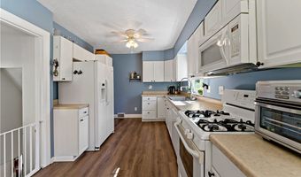 122 Strawberry Aly, Aliquippa, PA 15001