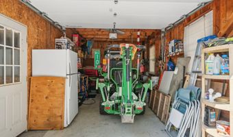 297 7th St, Acton, ME 04001