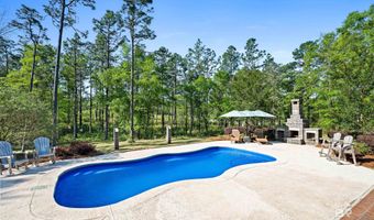 47252 Emmons Rd, Bay Minette, AL 36507