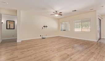 4978 E KARSTEN Dr, Chandler, AZ 85249