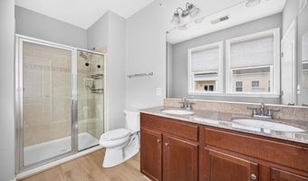 41895 CATHEDRAL VALLEY Sq 401, Aldie, VA 20105