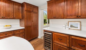719 S Goldfinch Way, Anaheim, CA 92807