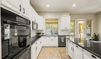 6530 S BOGLE Ave, Chandler, AZ 85249
