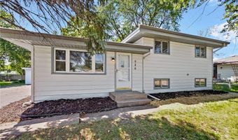 926 38th Ave, Anoka, MN 55303