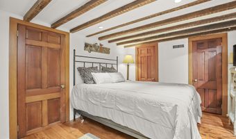 47 Hollow Tree Ridge Rd, Darien, CT 06820