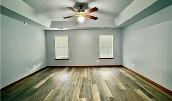 510 College Pl, Bentonville, AR 72712
