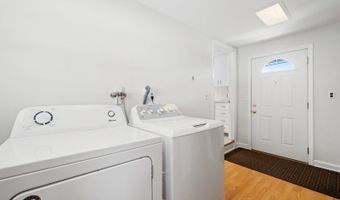 71 Reservoir Ave, Andover, NJ 07801