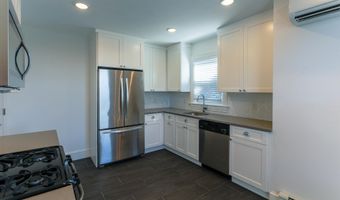 35 Ocean Blvd 4, Atlantic Highlands, NJ 07716
