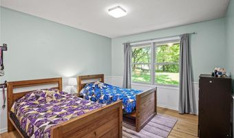 1922 Parkmont Ln, Anoka, MN 55303