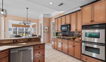 11660 MAID AT ARMS Ln, Berlin, MD 21811