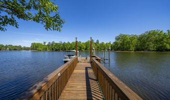 1584 Hutto Island Dr, Batesburg Leesville, SC 29070
