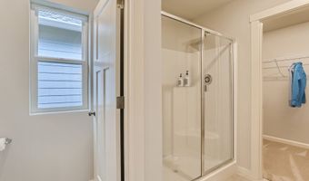 8309 SE Crescent Dr, Hillsboro, OR 97123