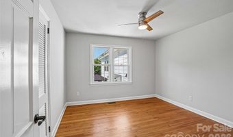28 Ridgefield Pl, Asheville, NC 28803