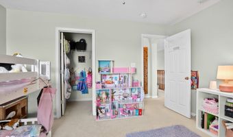 3033 Tuscarora Ln, Indianapolis, IN 46217