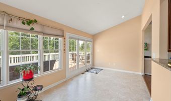 43878 CAMELLIA St, Ashburn, VA 20147