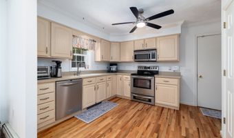 124 Auncient Oak Rd, Bethlehem, CT 06751