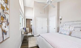 26 Walcott Ave, Narragansett, RI 02882