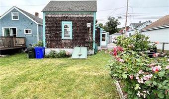 302 State St, Bristol, RI 02809