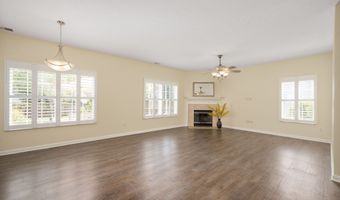 1951 Tawney Ln, Avon, IN 46123
