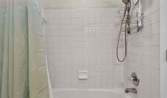 6607 THACKWELL Way 2203, Alexandria, VA 22315