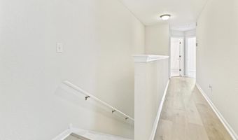 66 W 14TH St, Atlantic Beach, FL 32233