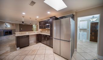 1403 S Country Club Cir, Carlsbad, NM 88220