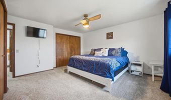 203 W Wagon Wheel Pr NW, Benton City, WA 99320