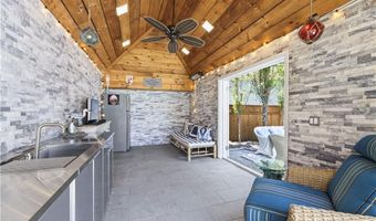 12 Park St, Newport, RI 02840