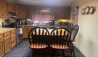 7042 Oak St, Bonners Ferry, ID 83805