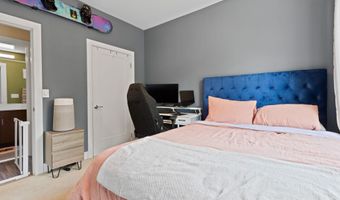 1111 ORREN St NE 207, Washington, DC 20002