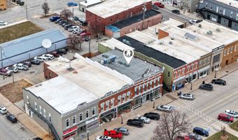 11 Benton Ave E, Albia, IA 52531