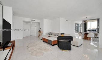 19101 NE 36th Ct 2206, Aventura, FL 33180